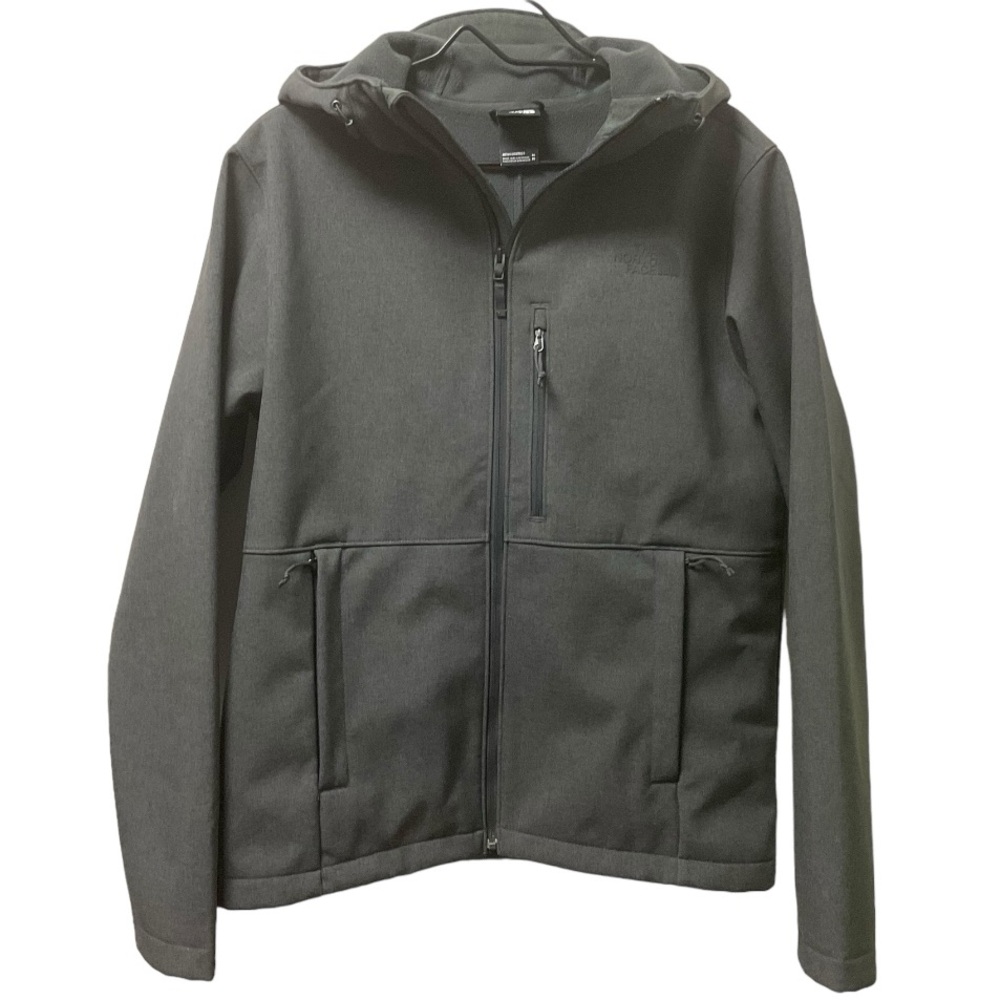 The North Face Men’s Waterproof Quality Durable Fleece Lined Hooded Jacket!